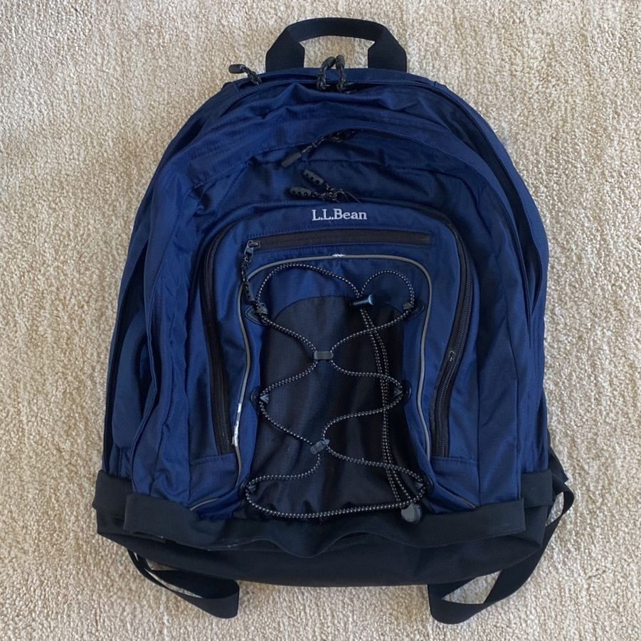 L.L. Bean 7 zipper backpack in color dark blue for Sale in Sacramento, CA -  OfferUp
