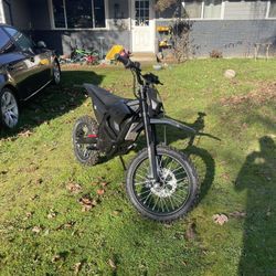 72v 25ah  Electric Motorcycle 14/17 Tires. New!