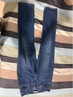Women’s Levi Jeans Blue Mid Rise Skinny size 8
