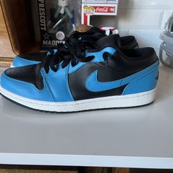 Jordan 1 Low Black University Blue
