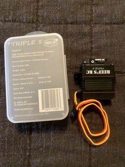 Reefs Triple 5 Servo