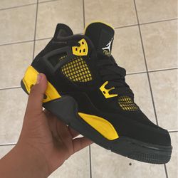 Jordan4 Size 6