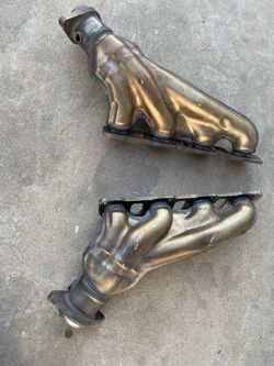 Dodge Charger Exhaust Manifold