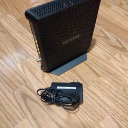 Netgear c7000 AC1900 WIFI CABLE MODEM ROUTER