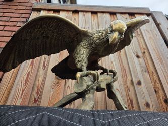 Vintage brass eagle 34 inch wingspan