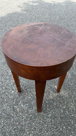 Circular Round Top Side Table