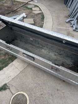 Tractor supply Diamond plate truck tool box