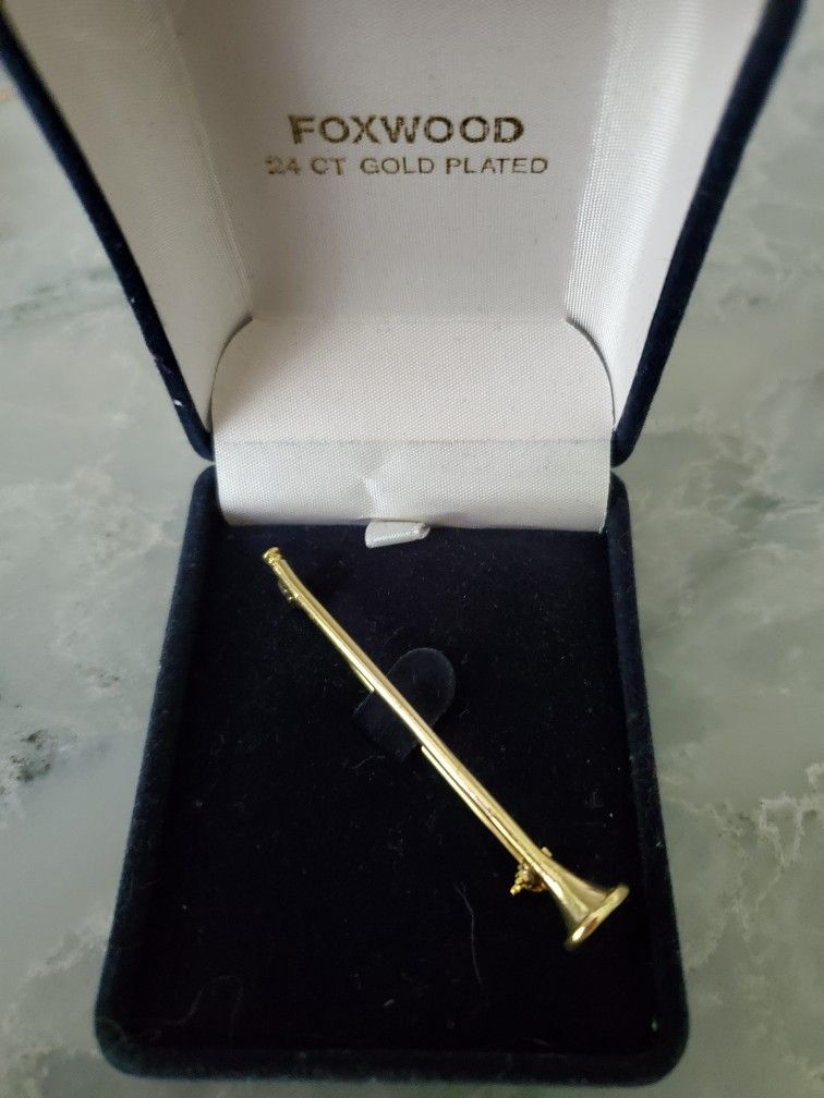 Horn Pin