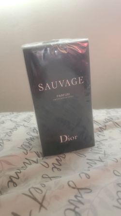 Dior Sauvage Parfum Spray