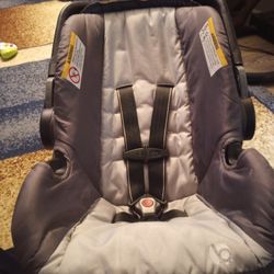 Baby Trend Car Seat 