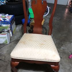 Dining Table /Mesa De Comedor