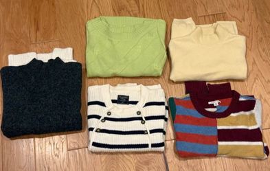 Women's Sweater Bundle (5 pcs)