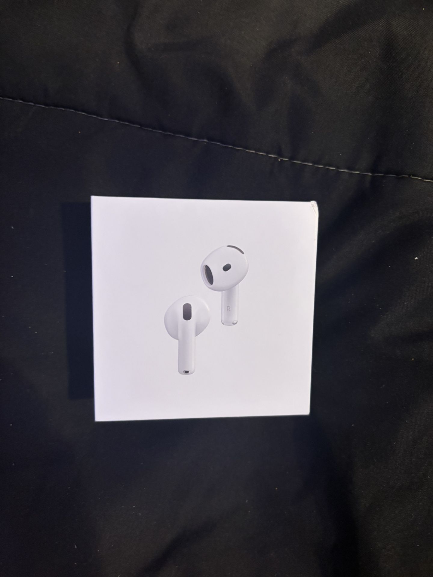 Airpods 4 active noice cancellation