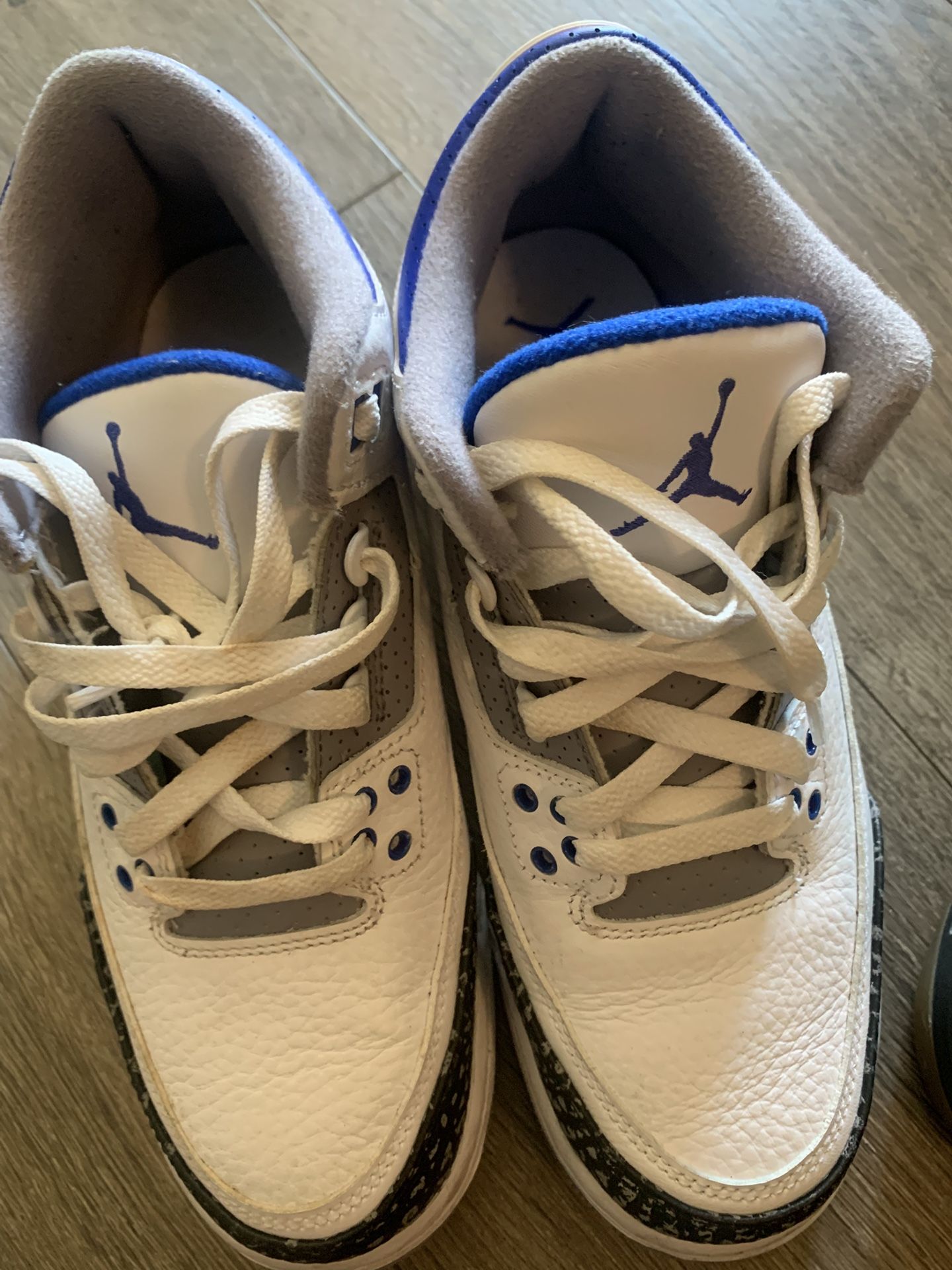 Jordan Retro 3s racer blue