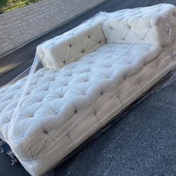 Tufted Cream White Linen Deep Cushion Chaise Sofa 