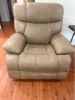 Recliner Chair