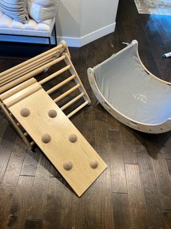 Lilly & River Climbing Pikler Set