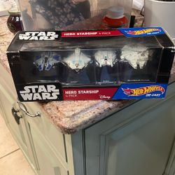 Star Wars Hero Starship 