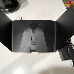 Nighthawk Router 