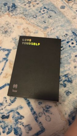 BTS LOVE YOURSELF TEAR VERSION R