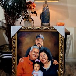 Retratos Pintados A Mano De Varias Fotos