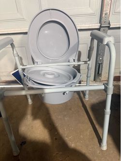 Drive Medical Folding Commode