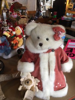 Boyd's bear and ornament set