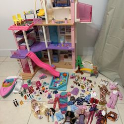 Barbie Dream House with stuff 