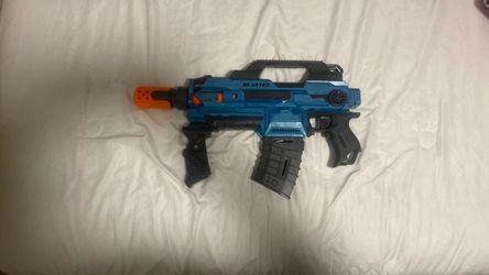 Toy Foam Dart Blaster Gun