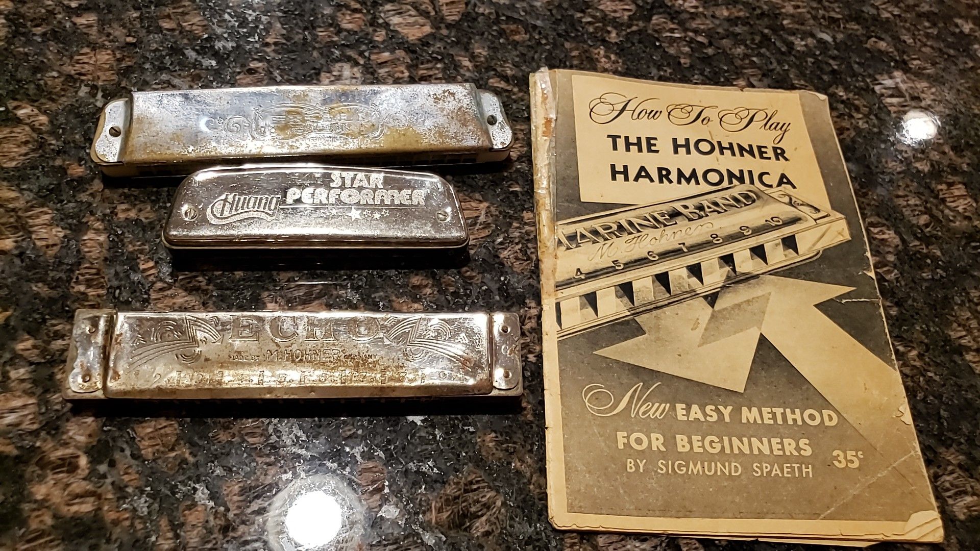 VINTAGE HARMONICAS (3), WITH 1959 BOOKLET