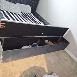 Queen size bed frame 