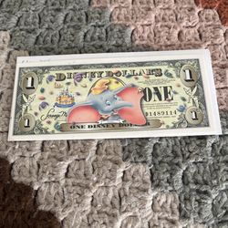 Dumbo  $1 Disney Dollar 