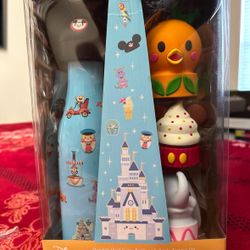 Disney X Jerrod Maruyama Stainless Steel Water Bottle With Toppers Set (Orange Bird)