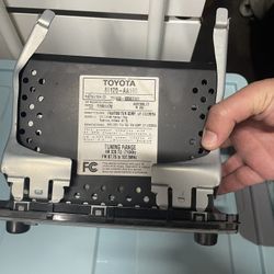 Factory Toyota Radio 