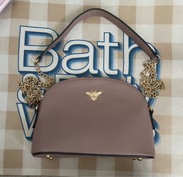 Cross body purse