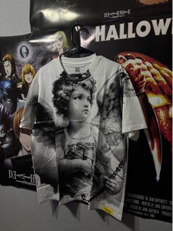 Men’s White Gothic Angel Graphic Print Crew Neck Short Sleeve T-Shirt Large