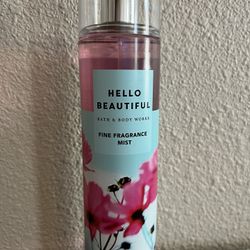 NEW Bath & Bodyworks Mist $10