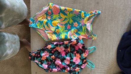 Kids swimwear