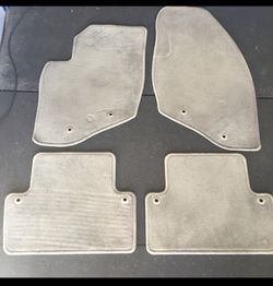  Volvo V 70 Floor Mats, Grey