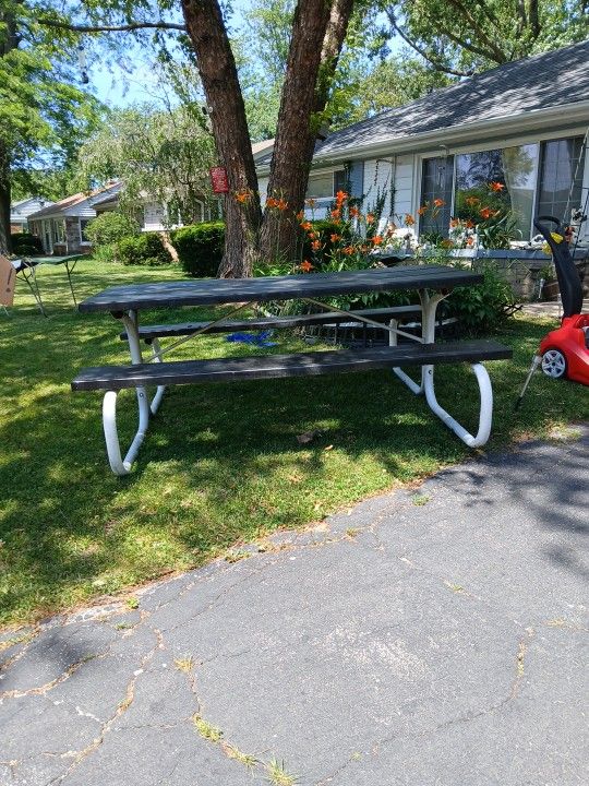 Great For Outside And Gathering