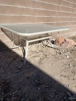 Out Door Table 