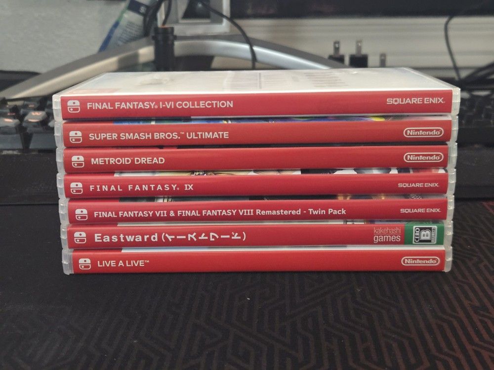 Nintendo Switch Games & Xenoblade Controller