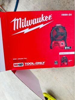 Milwaukee M18 Jobsite Fan w/ Cord