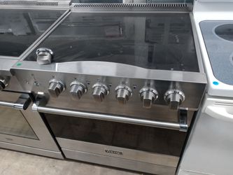 Viking stainless steel glasstop slide-in range - Free delivery