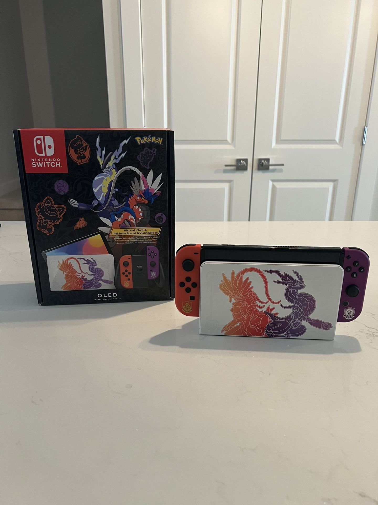 Nintendo Switch Special Edition Pokémon Scarlet And Violet Edition