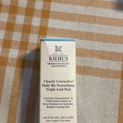 Kiehls Clearly Corrective Daily Retexturizing Triple Acid Peel