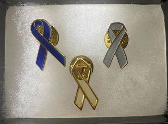3 Ribbon Pins 