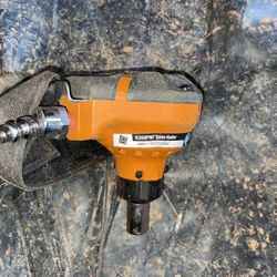Nail Gun Ridgid 