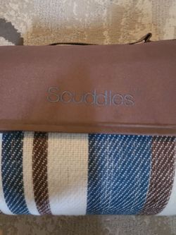 Scuddles outdoor picnic blanket