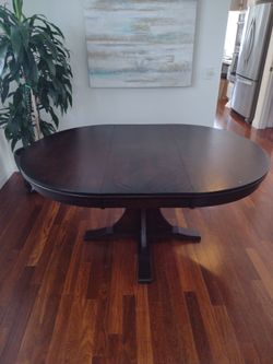 Dinning table